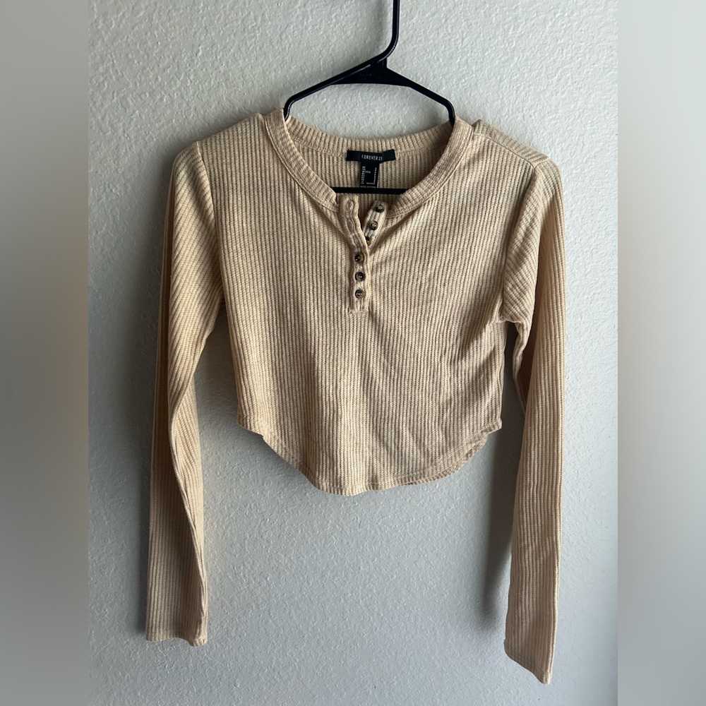 Forever 21 Beige Ribbed Long Sleeve Henley Crop